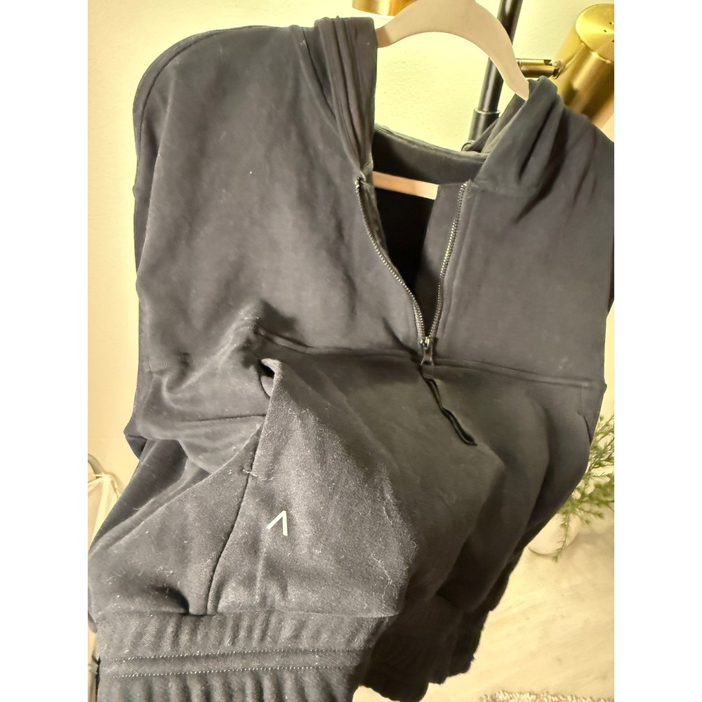 Acta crop hoodie LG black athleisure luxury slow fashion LA designer luxe gym ec - Picture 6 of 7